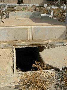 RELIZANE 2009 le cimetiere  (25)